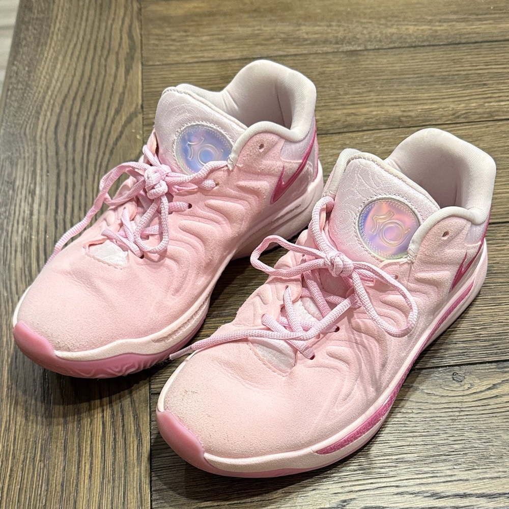 Nike KD17 Aunt Pearl